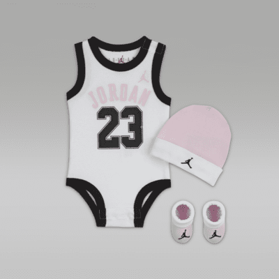 Baby girl jordan onesies outlet
